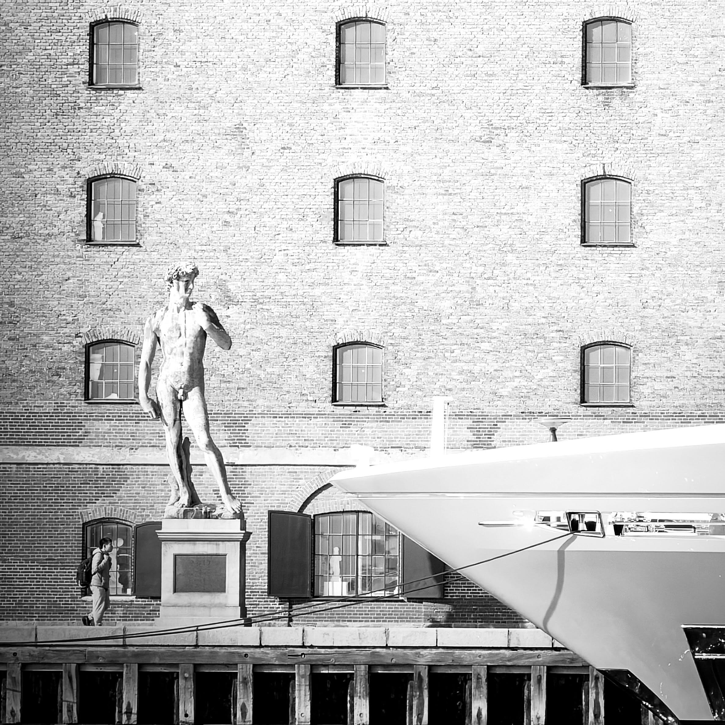 Renaissance meets Scandinavian cool.
.
.
,
#Copenhagen  #ArchitectureLovers #OldMeetsNew #RenaissanceMeetsModern #IvanMeade